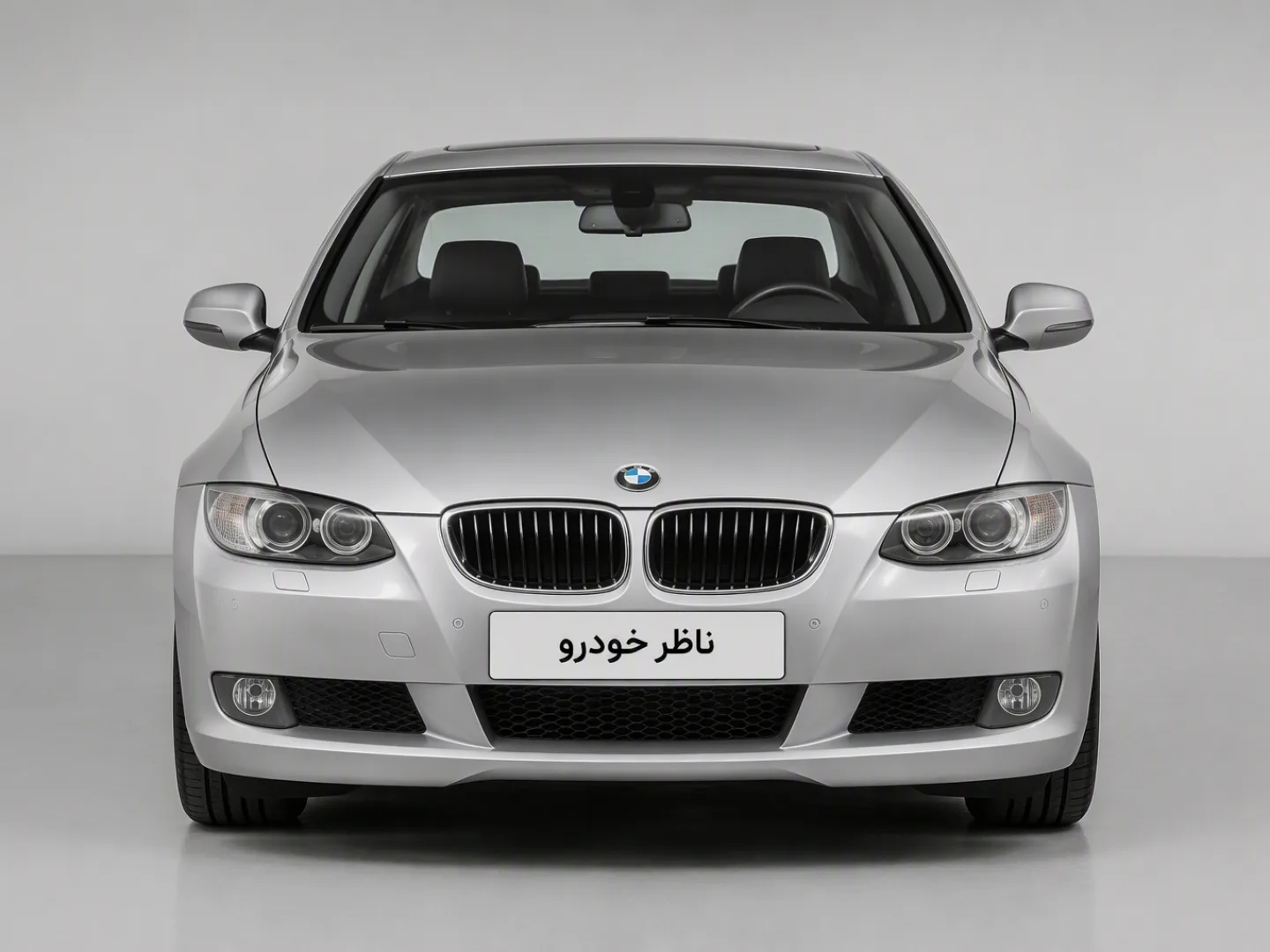 نمای مستقیم جلو بی ام و سری 3 کوپه 335i سال 2008 - 2009
